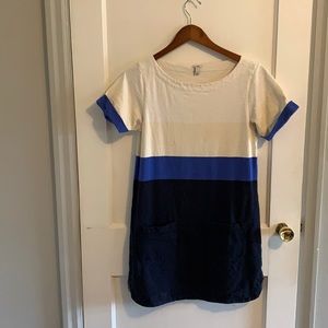 Classic color-block shirtdress